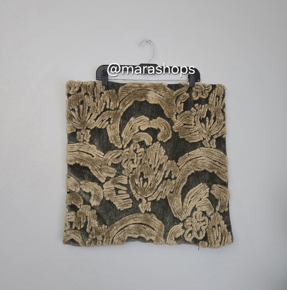 Pottery Barn Natalia Jacquard Sage Green 4 Pillow Covers - Picture 2 of 7